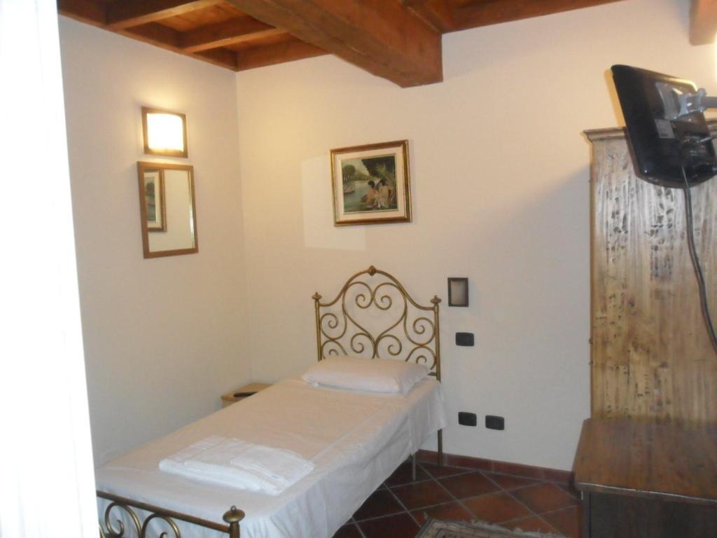 Agriturismo Al Navile Malalbergo Δωμάτιο φωτογραφία