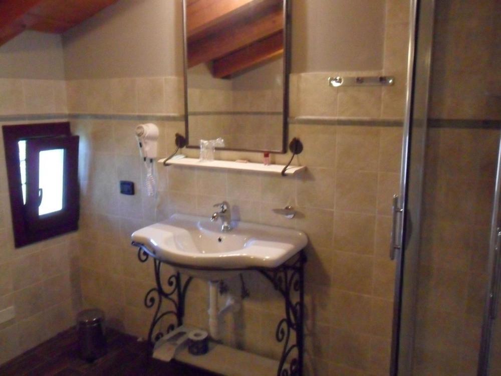 Agriturismo Al Navile Malalbergo Δωμάτιο φωτογραφία